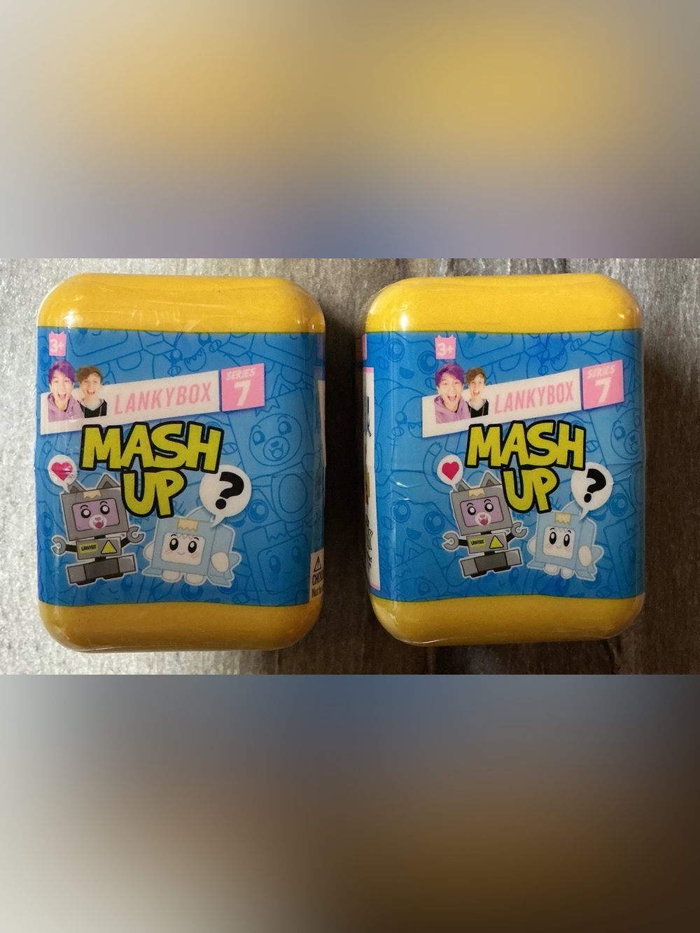 TWO/ LankyBox Mystery Squishy Mini Figure/ series 7